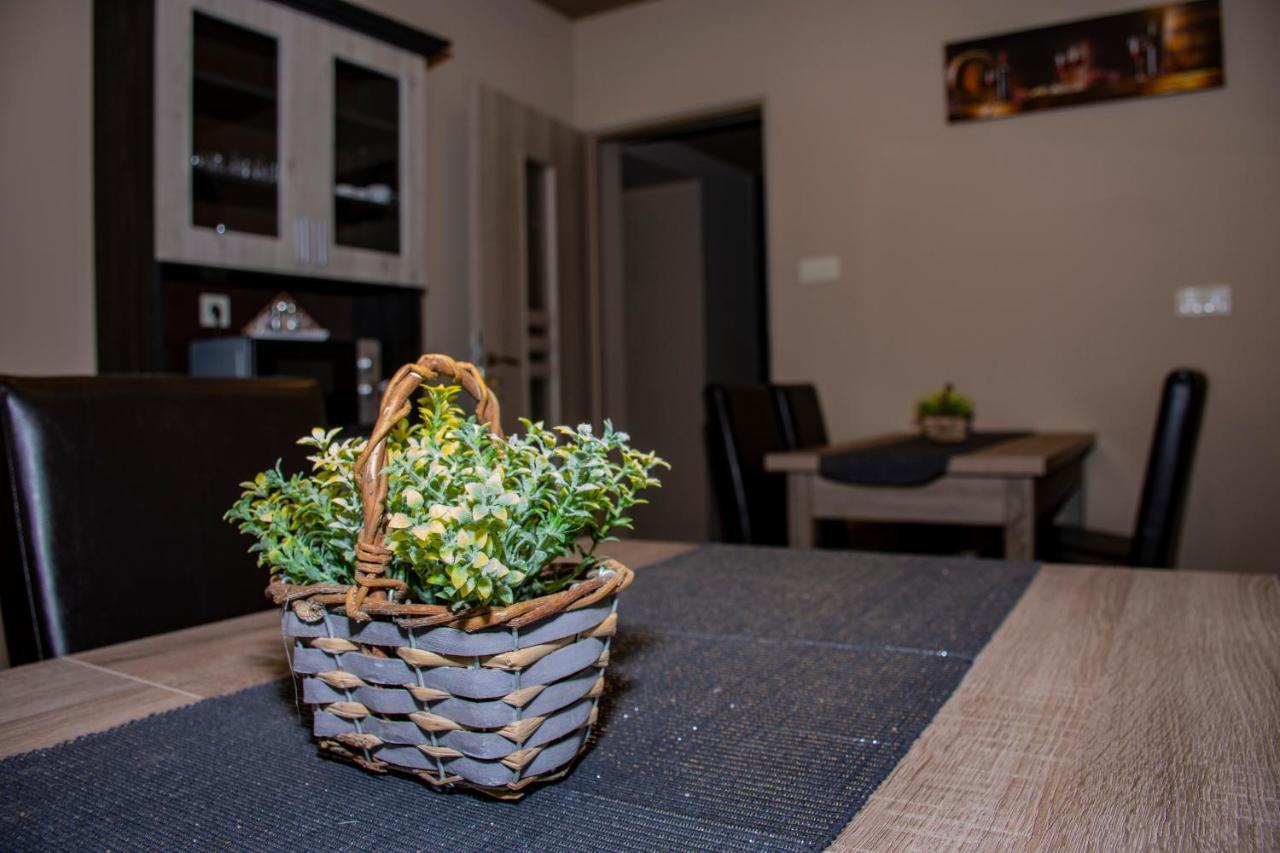 Hotel Aranyfuert Vendeghaz Tokaj Zewnętrze zdjęcie